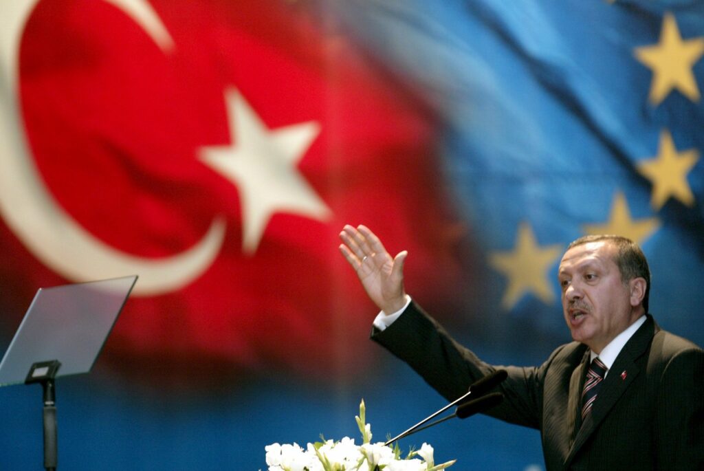 Δημοψήφισμα για την ένταξη της Τουρκίας στην ΕΕ εξετάζει ο Ερντογάν - Media