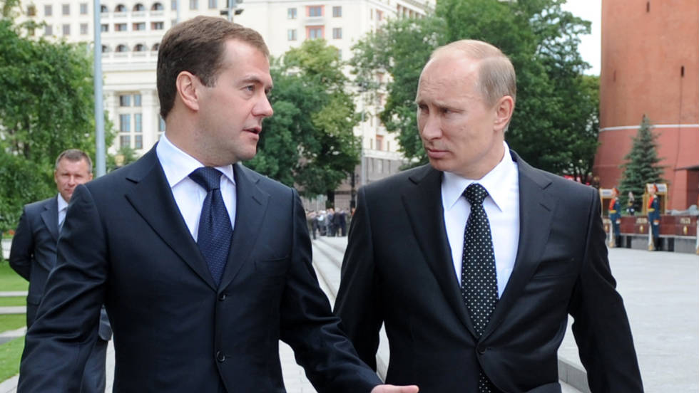 Ο Πούτιν δεν αλλάζει ομάδα που κερδίζει - Ξανά τον Μεντβέντεφ για πρωθυπουργό - Media
