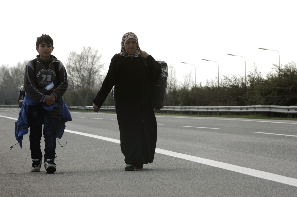 Προσφυγικό - μεταναστευτικό: Για πρώτη φορά οι χερσαίες αφίξεις ξεπέρασαν τις θαλάσσιες - Media