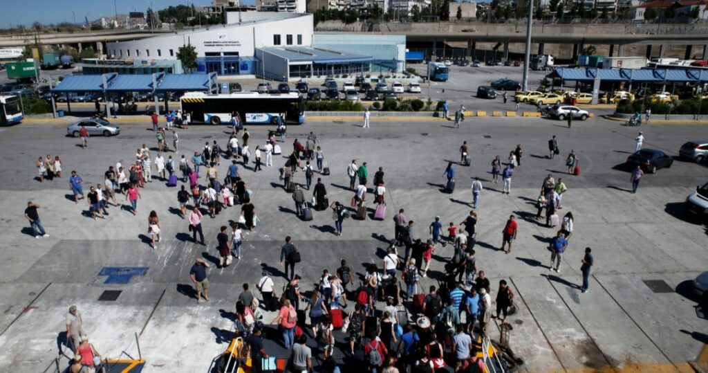 Πιλοτική εφαρμογή του μεταφορικού ισοδύναμου για 40 νησιά από τον Ιούλιο - Media