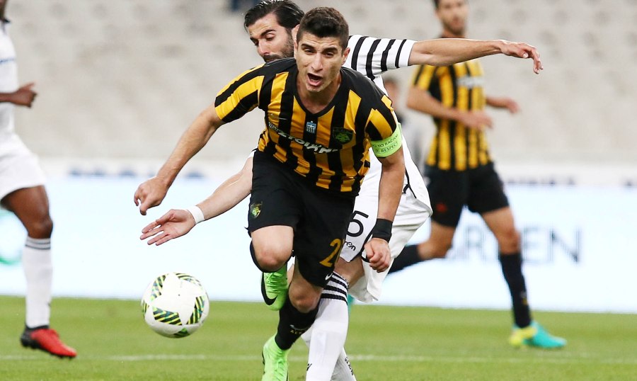 Με Μάνταλο η ενδεκάδα της ΑΕΚ - Media