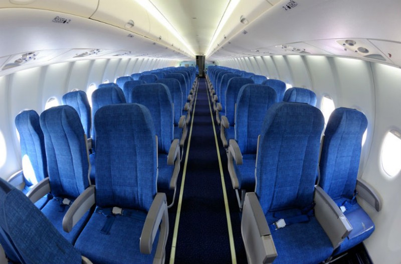 Αυτός είναι ο λόγος που τα καθίσματα στα αεροπλάνα είναι μπλε! - Media