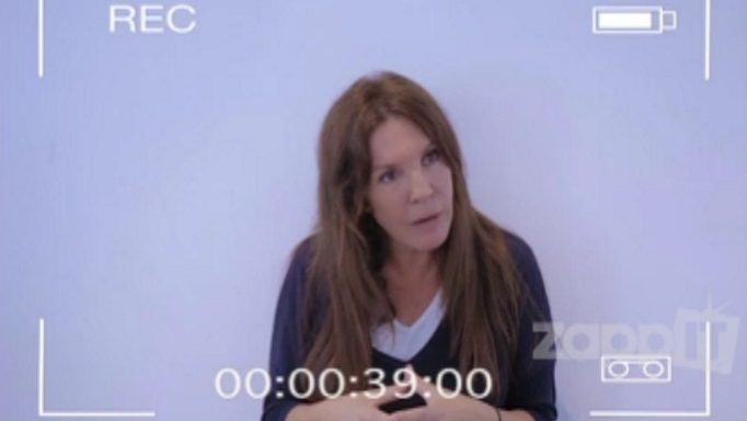 Η Βάνα Μπάρμπα ξανά στο Dot - Απαντά στην Ελένη Φιλίνη με νέο video  - Media