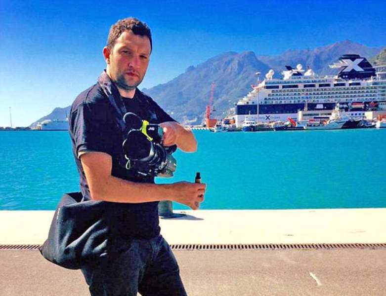 Άνδρας σκοτώθηκε όταν το ηλεκτρονικό του τσιγάρο έσκασε στο πρόσωπο του (Video) - Media