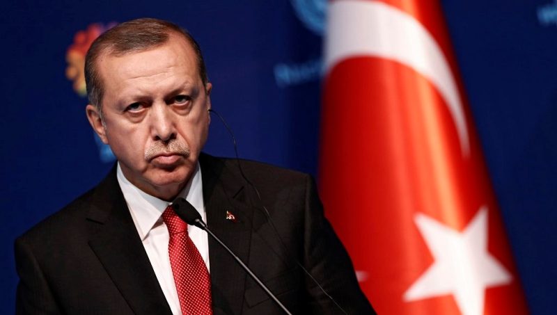 «Μέτρα απόγνωσης» εξετάζει ο Ερντογάν: Στο κατώφλι των capital controls και του ΔΝΤ η Τουρκία - Media