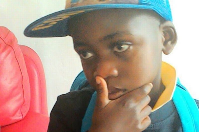 Τραγωδία: Αγόρι 4 ετών πέθανε από την πείνα πάνω από το πτώμα της μητέρας του - Media