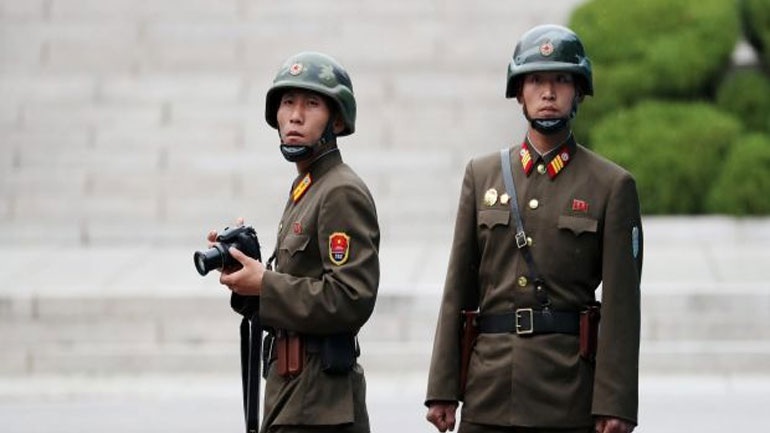 Βορειοκορεάτης αξιωματικός του στρατού αυτομόλησε στη Ν. Κορέα  - Media