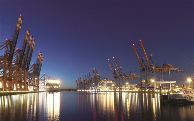 Γιούνκερ: Η ΕΕ δεν θα δεχτεί απειλές από τις ΗΠΑ στις διαπραγματεύσεις για τους δασμούς - Media