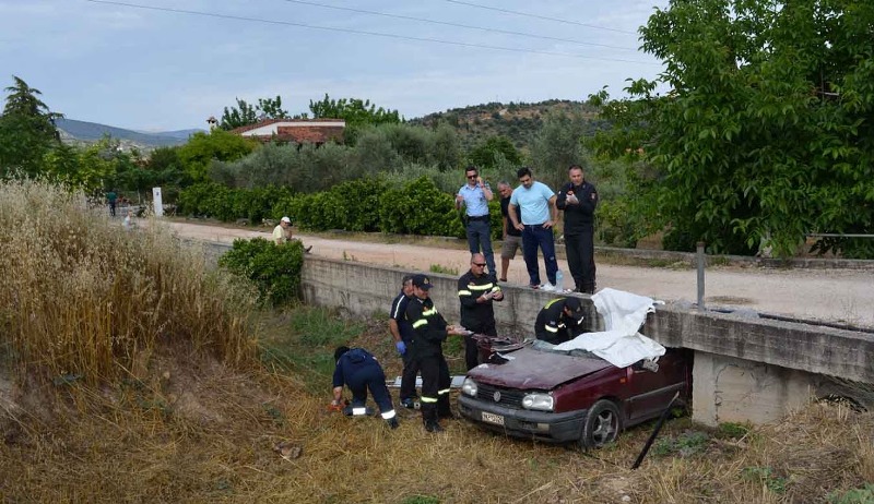 Τραγωδία στο Ναύπλιο: Αυτοκίνητο έπεσε σε χαντάκι - Νεκρός ο οδηγός (Photos) - Media