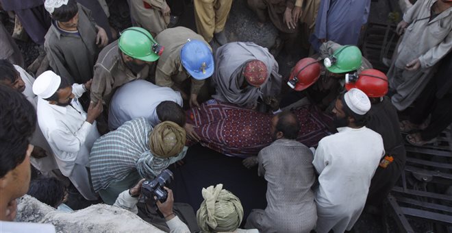 Πακιστάν: 16 νεκροί και 9 τραυματίες από κατάρρευση τμήματος ανθρακωρυχείου  - Media