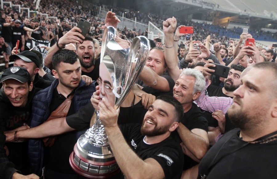 «Έκρηξη» Γ. Σαββίδη: Πρωταθλητές μέσα στο σπίτι τους, για τον πατέρα μου - Media