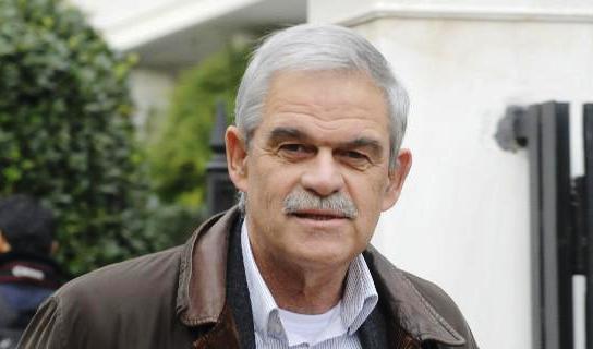 Ο Τόσκας «καρφώνει» Δούρου για την εκκένωση: Τι λέει έγγραφο που είχε στείλει στη Βουλή  - Media