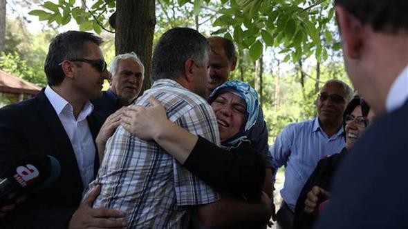 Οι δηλώσεις του Τούρκου μετά την απέλαση: Δεν μου συμπεριφέρθηκαν σαν να ήμουν ένοχος (Video) - Media