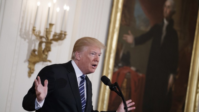 Επίθεση Τραμπ: Η μεγαλύτερη απειλή μου είναι η Ομοσπονδιακή Κεντρική Τράπεζα - Media