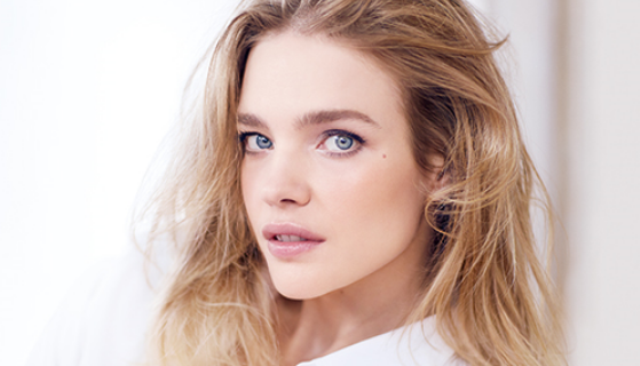 Νατάλια Βοντιάνοβα: Ενώνει τις δυνάμεις της με τον οίκο Balmain για την καταπολέμηση της παιδικής φτώχειας - Media