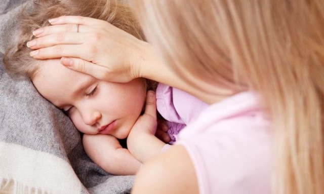 Παιδικές ασθένειες του καλοκαιριού: Τι πρέπει να ξέρουν οι γονείς! - Media