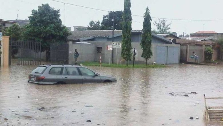 Θανατηφόρες βροχές στην Ακτή Ελεφαντοστού: Τουλάχιστον 18 νεκροί - Media