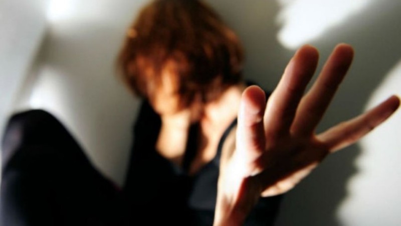 Ρόδος: Στο δικαστήριο γιατί του δάγκωσε το πέος - Media