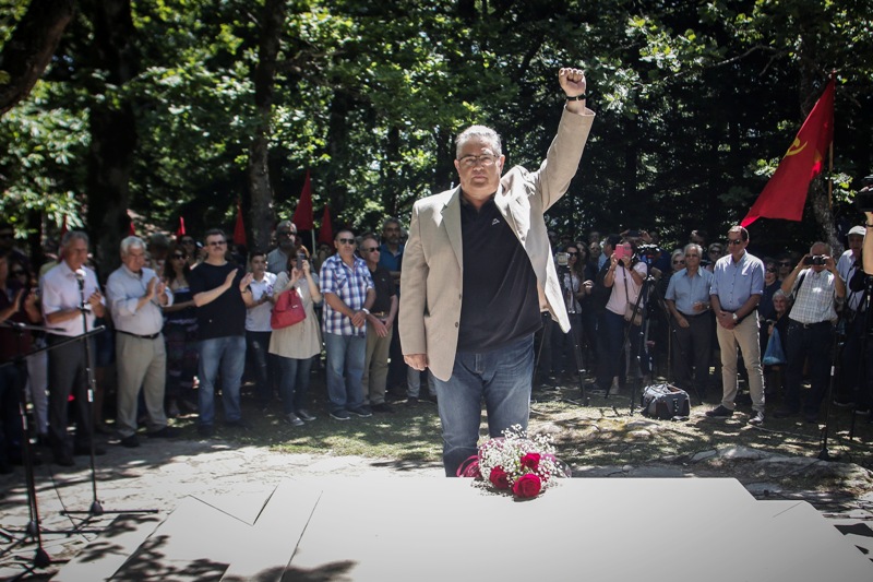Κουτσούμπας στο πολιτικό μνημόσυνο του Χαρίλαου Φλωράκη: «Οι ζευγάδες να φεύγουν, όμως η καλή σπορά μένει» - Media