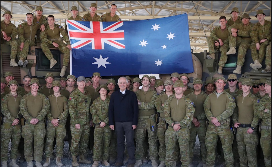 Αυστραλοί στρατιώτες ύψωσαν σβάστικα (!) στο Αφγανιστάν - Κάναμε ένα αστείο απαντά ο στρατός (Photo) - Media