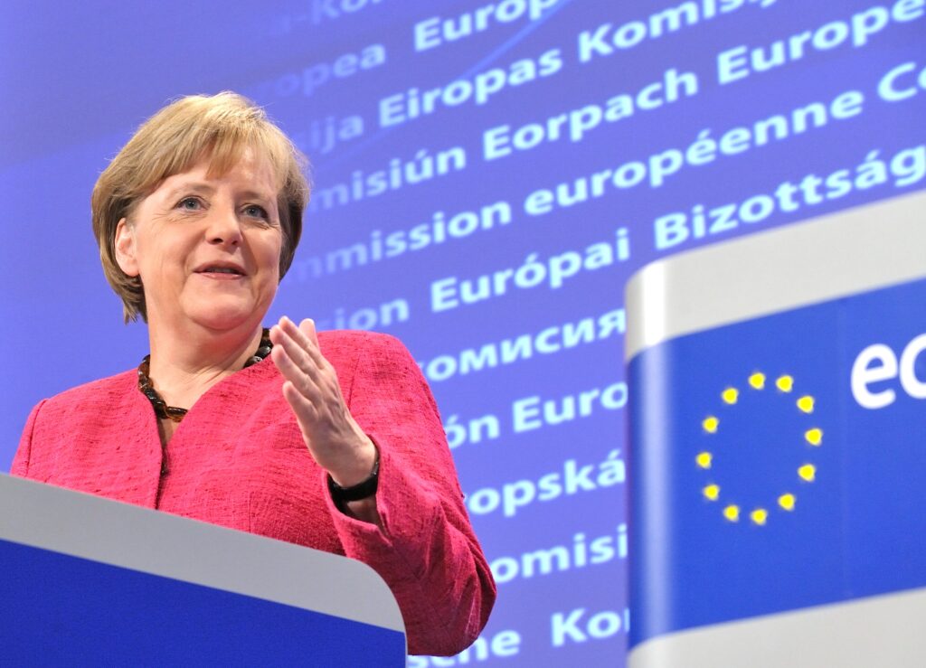 «Ναι μεν αλλά» από την Κομισιόν στις προτάσεις Μέρκελ για την ευρωζώνη - Media