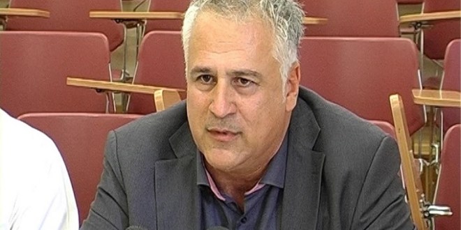 Τι απαντάει ο καθηγητής Καλιαμπάκος για την παρέμβαση του Ρουβίκωνα και τα πετρέλαια στην Ήπειρο - Media