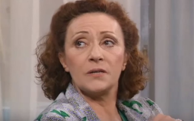 Μοναχικό τέλος για την «κυρα - Θάλεια» του «Ρετιρέ»: Μόλις 10 άτομα στην κηδεία της Μαρίας Μαρτίκα - Media