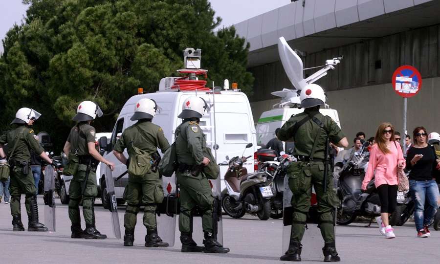 Παράσταση Ολυμπιακού στη ΓΑΔΑ! - Media