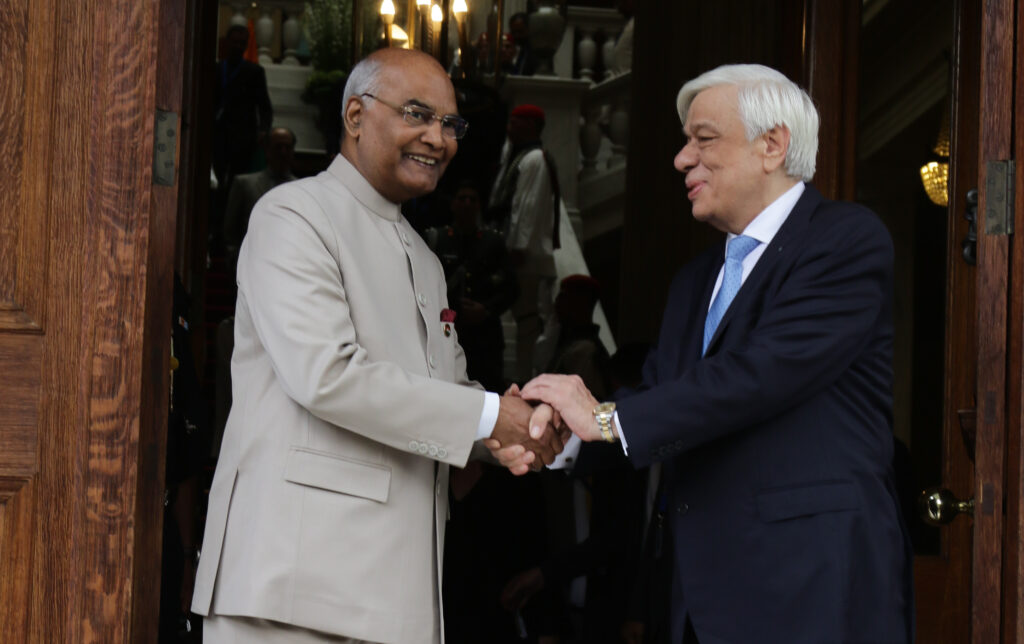 Παυλόπουλος: Επιδιώκουμε σχέσεις φιλίας και καλής γειτονίας με την πΓΔΜ - Media