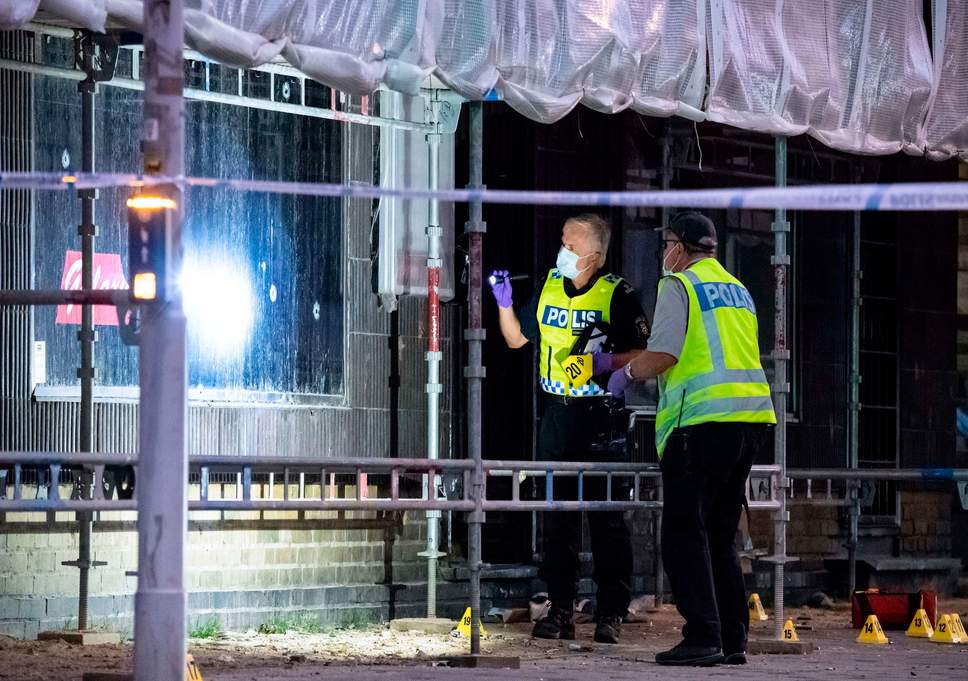 Επίθεση σε ίντερνετ καφέ στο Μάλμε: Κατέληξαν τρεις από τους έξι τραυματίες από πυροβολισμούς - Media