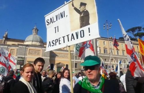 Δήλωση Σαλβίνι βγαλμένη από τον Μεσοπόλεμο: «Δυστυχώς τους Ιταλούς Ρομά πρέπει να τους κρατήσουμε» - Media