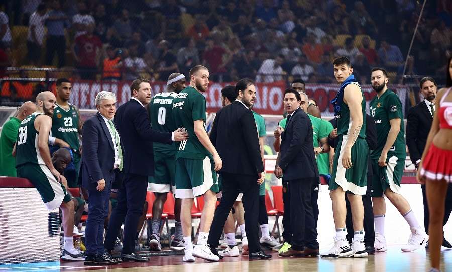 Ένταση έξω από τα αποδυτήρια του Παναθηναϊκού - Media