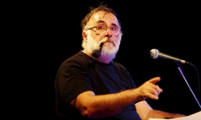 Θάνος Μικρούτσικος: «Δε φοβάμαι τον καρκίνο - Θα του αλλάξω τον αδόξαστο» - Media