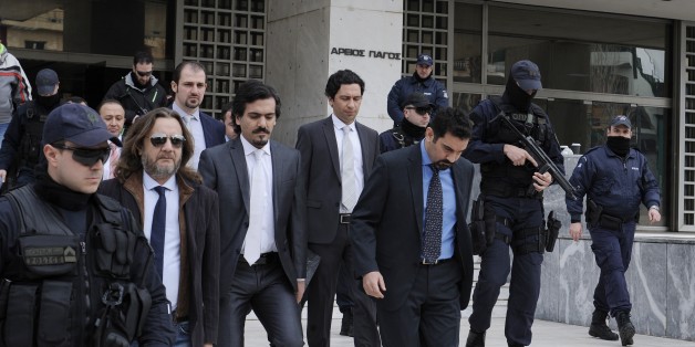 Η Άγκυρα επαναφέρει την έκδοση των 8 Τούρκων αξιωματικών - Media