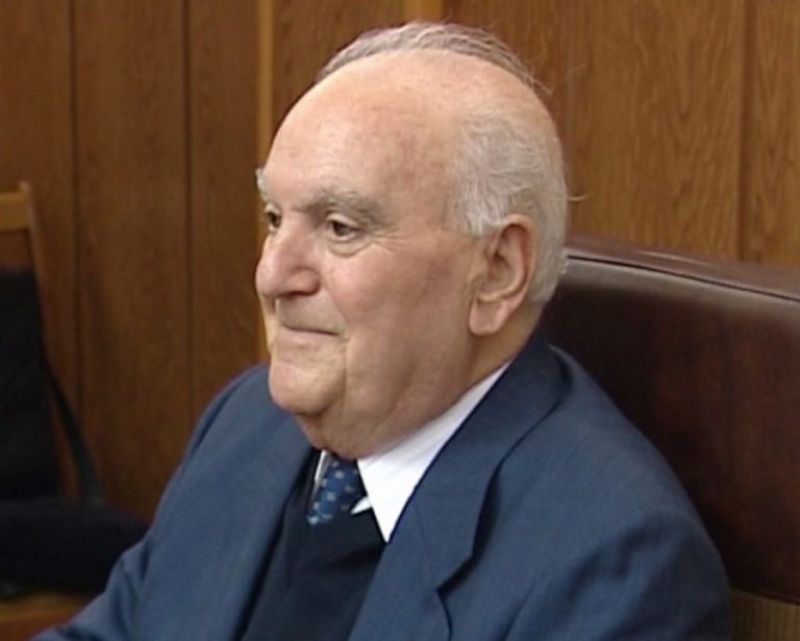 «Έφυγε» ο «πατέρας» των σούπερ μάρκετ «Γαλαξίας» - Media