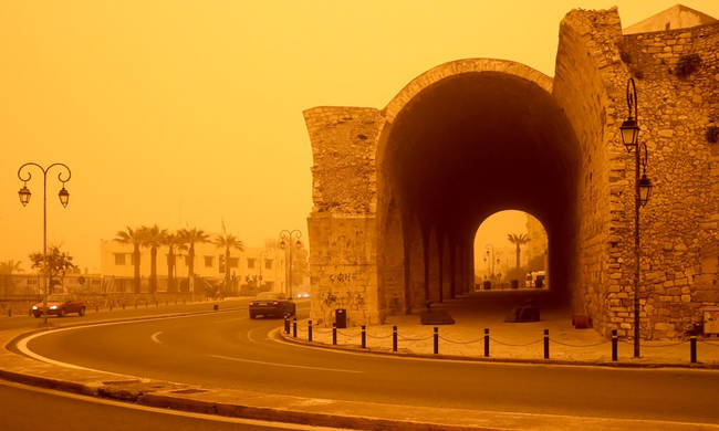 Κρήτη: «Καμίνι» από τη ζέστη – Επιβαρύνεται η ατμόσφαιρα και από την αφρικανική σκόνη - Media