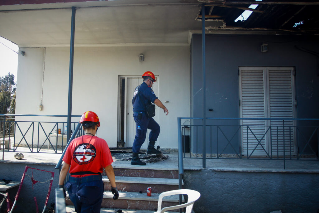 Οδηγίες για μια κατοικία ασφαλή από τις δασικές πυρκαγιές (Pics) - Media