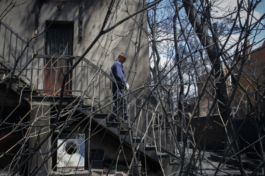 ΔΕΔΔΗΕ: Χωρίς καμία επιβάρυνση η επανασύνδεση του ρεύματος στους πυροπαθείς - Media