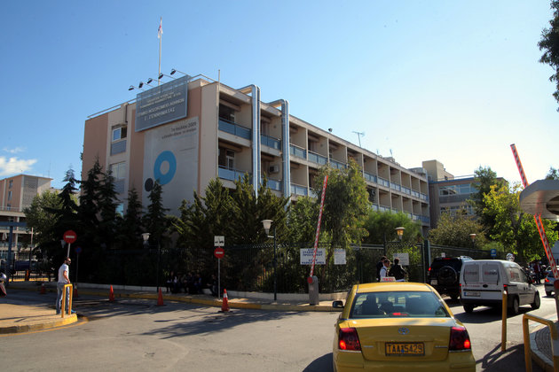 Επιδείνωση για εγκαυματία γυναίκα – Διασωληνώθηκε και μεταφέρθηκε στη ΜΕΘ - Media