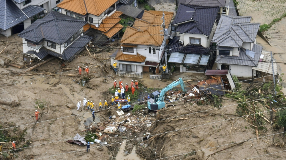 Φονικές οι καταρρακτώδεις βροχές στην Ιαπωνία: Στους 49 οι νεκροί (Video) - Media
