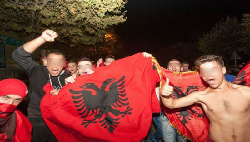 «Γ@μώ την Ελλάδα και τους νεκρούς της» - Οι αναρτήσεις εθνικιστών Αλβανών για την τραγωδία στα καμένα - Media