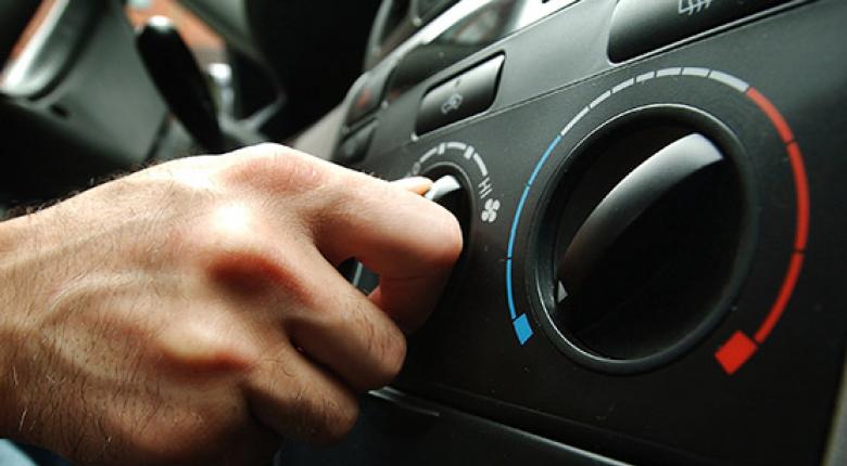 Γιατί δεν πρέπει να ανοίγετε το air-condition μόλις βάζετε μπροστά τη μηχανή του αυτοκινήτου - Media