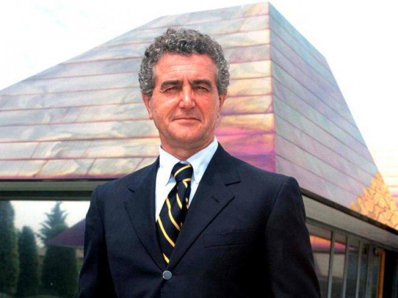 Θρήνος στον κόσμο της μόδας: Πέθανε ο Κάρλο Μπένετον - Media