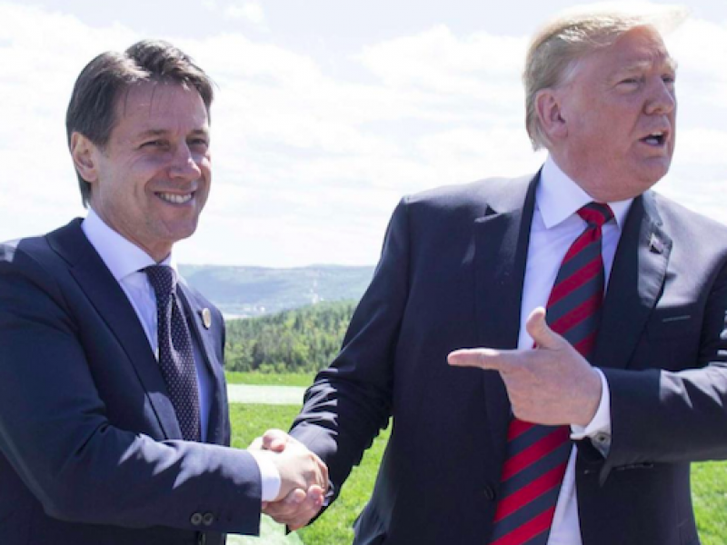 Ο Τραμπ πλέκει το εγκώμιο του Κόντε: Συμφωνώ με όλα όσα κάνετε για τη μετανάστευση - Media