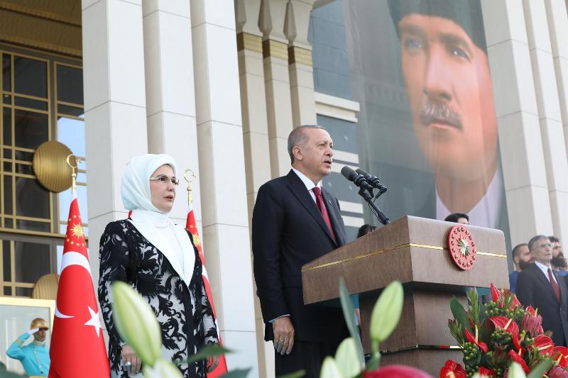 Και επίσημα «σουλτάνος» ο Ερντογάν: Κάναμε νέα αρχή ως Τουρκία - Media