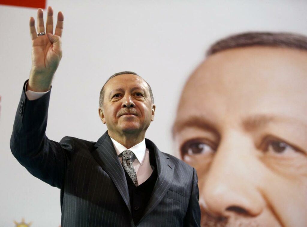 Ο Ερντογάν λέει ότι θα φέρει «ειρήνη και ασφάλεια» στη Συρία και το Ιράκ... - Media
