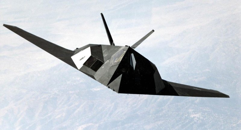 Με νέα φτερά: Το θρυλικό F-117 stealth ξανά στον αέρα (Video) - Media