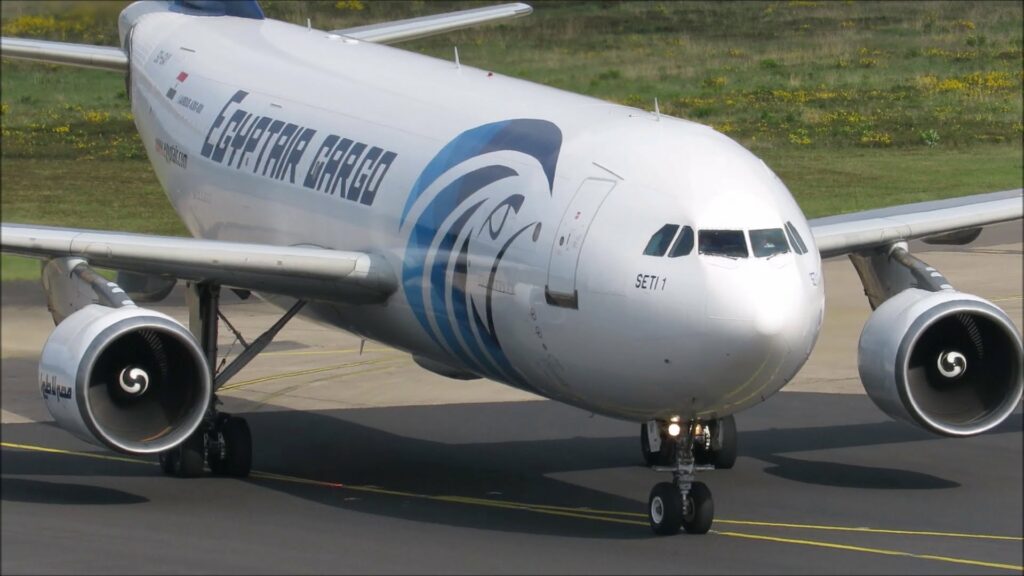 Ανατροπή στις έρευνες για το αεροπλάνο της Egyptair: Φωτιά στο πιλοτήριο και όχι βόμβα η αιτία της συντριβής - Media