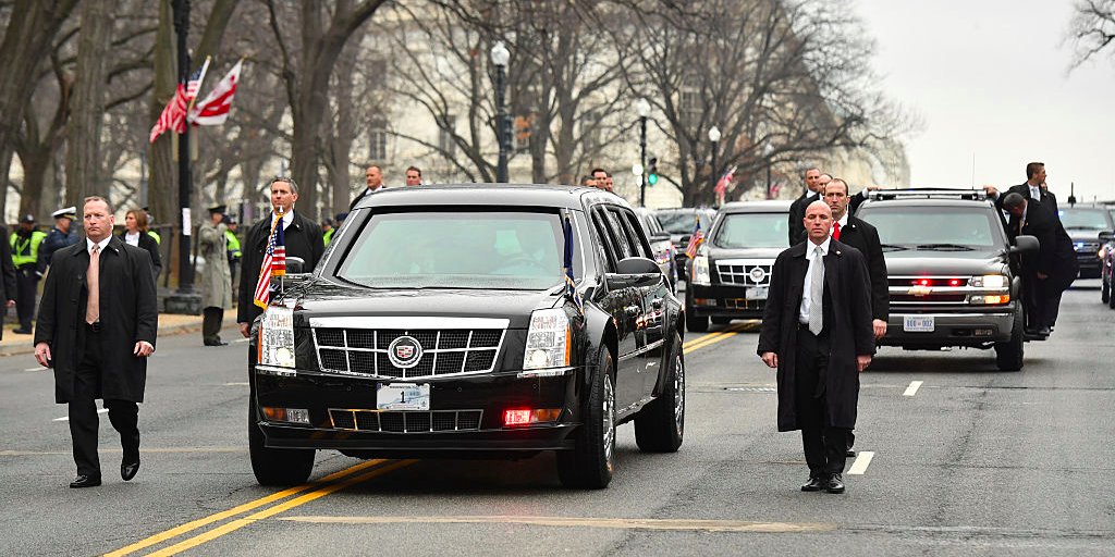 Νέο χτύπημα στον Τραμπ: Μου χρωστάτε υπερωρίες 3.300 ωρών, λέει ο πρώην οδηγός του! - Media