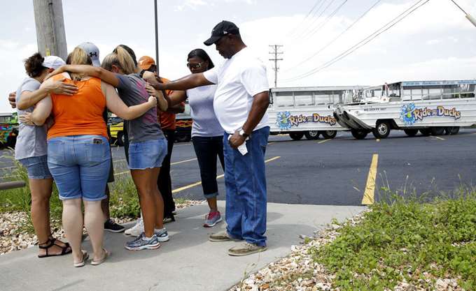 Οι 9 από τους 17 που πνίγηκαν στο Μιζούρι ανήκαν στην ίδια οικογένεια   - Media